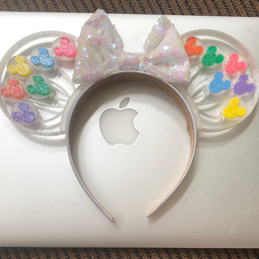 Disney balloon ears.